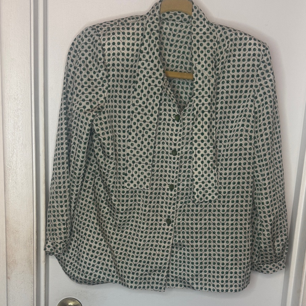 ⚠️2/$10 Polka Dot Blouse with Tie Neck